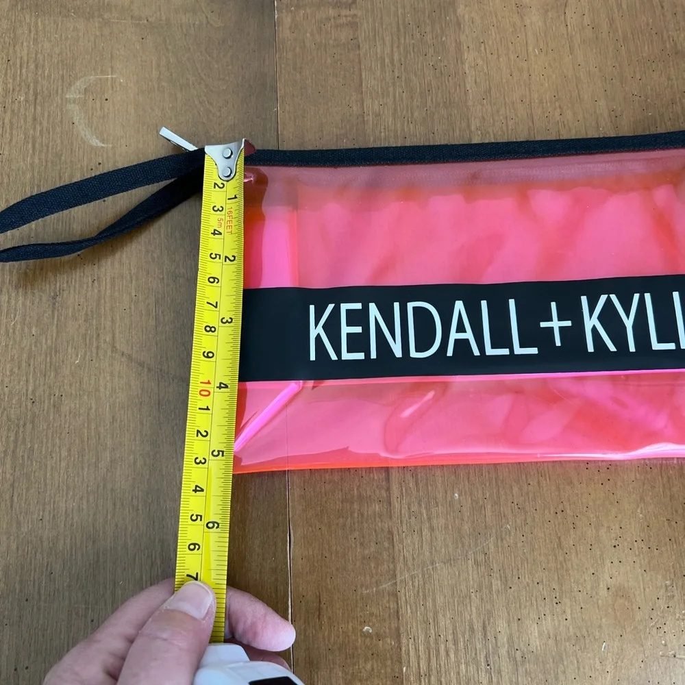 Kendall + Kylie Neon Pink Clear PVC Toiletry Makeup Bag‎ Cosmetic Pouch Wristlet